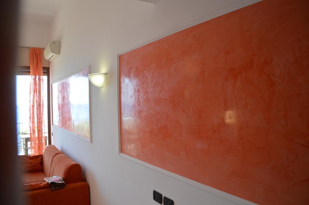 Riva Beach Apartment Riva Ligure Exterior photo